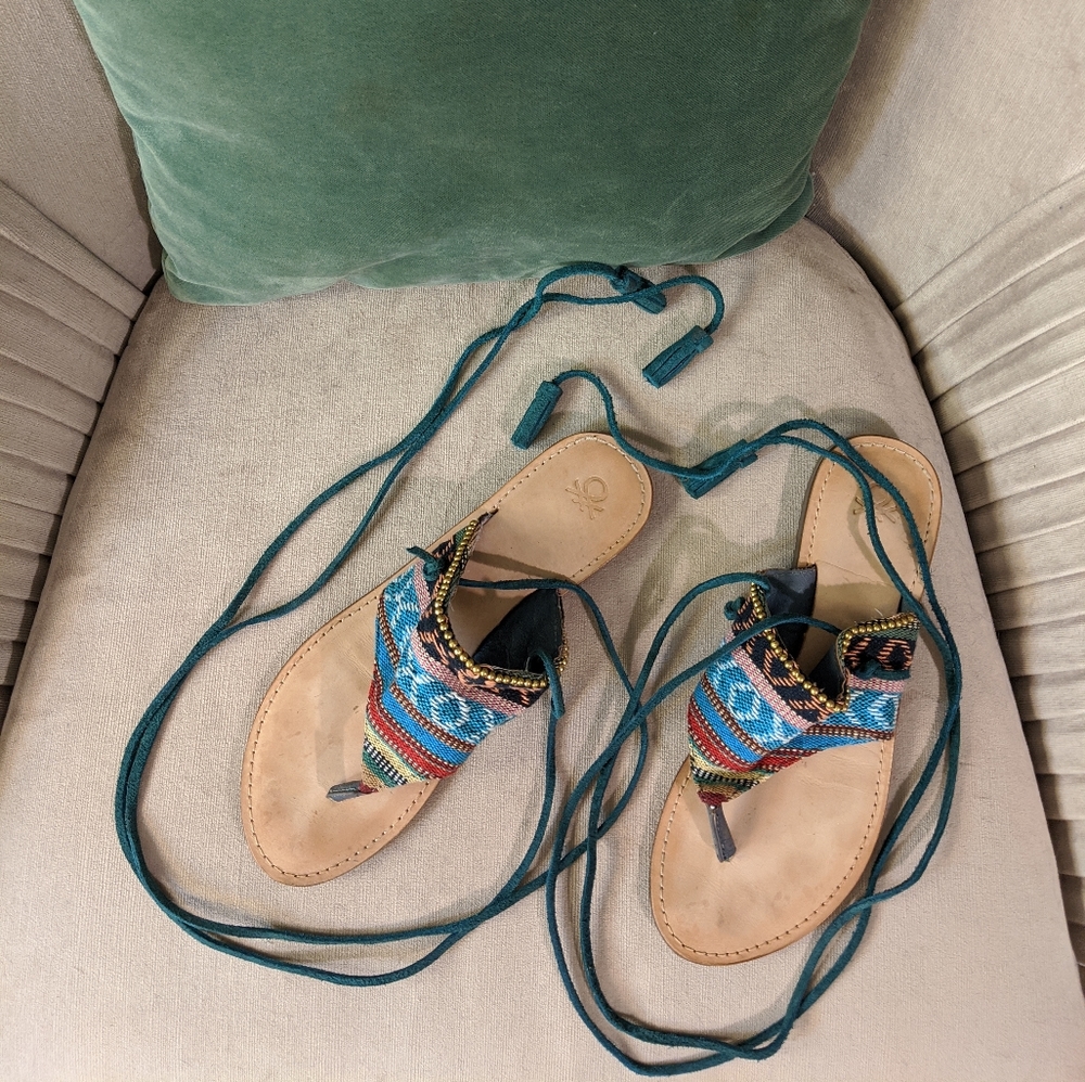 Benetton leather sandals with suede ties